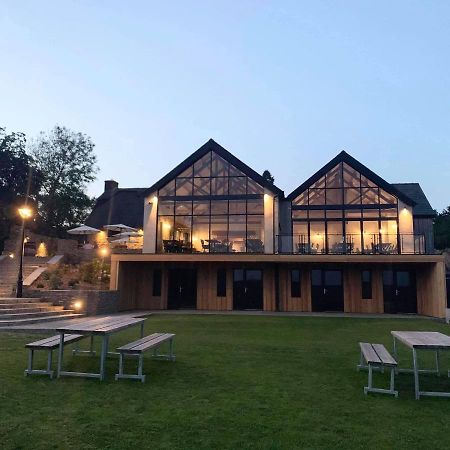 ホテル The Old House 1147 ブリジェンド エクステリア 写真